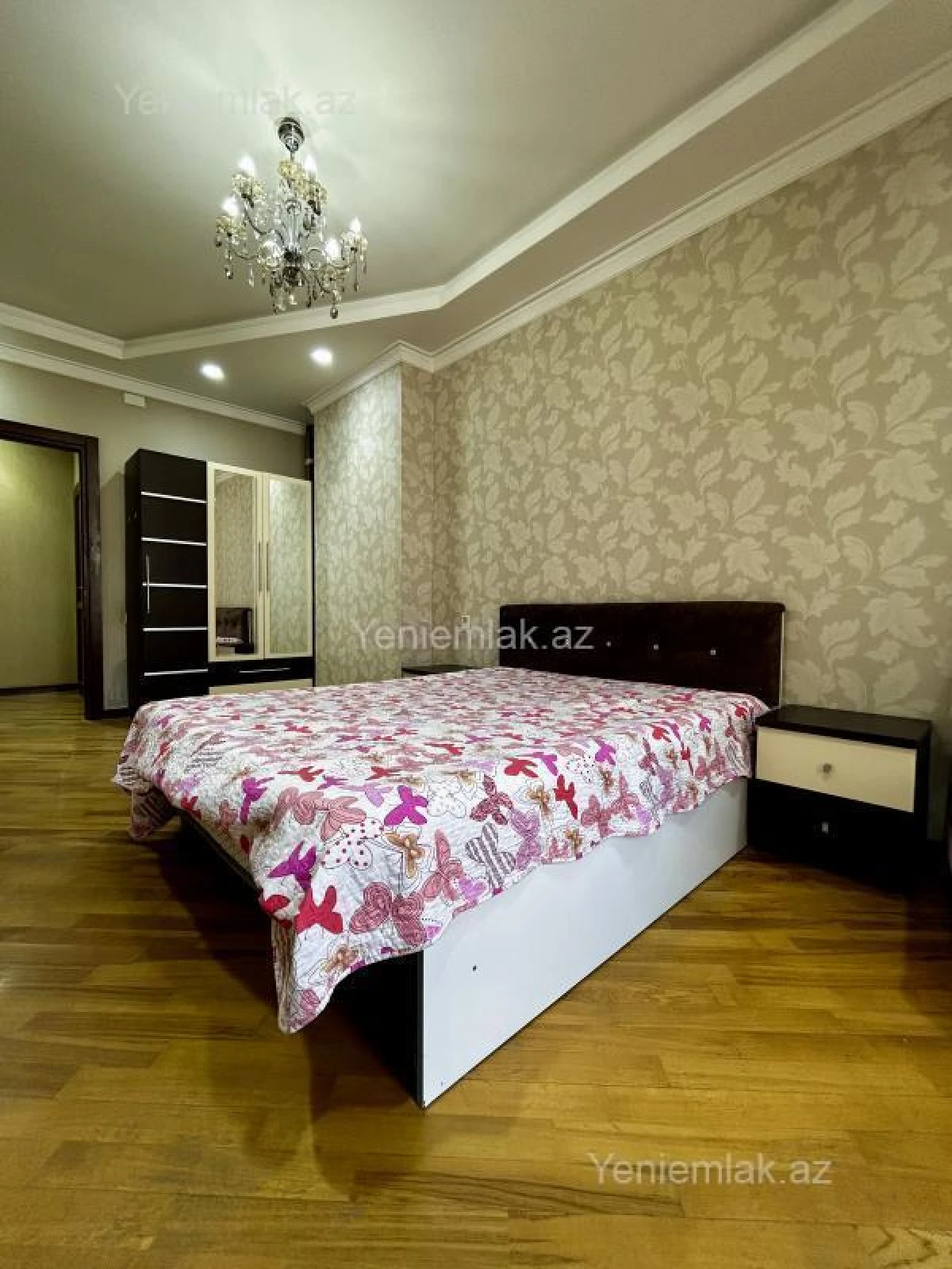 Satılır 2 otaqlı yeni tikili 64 m²