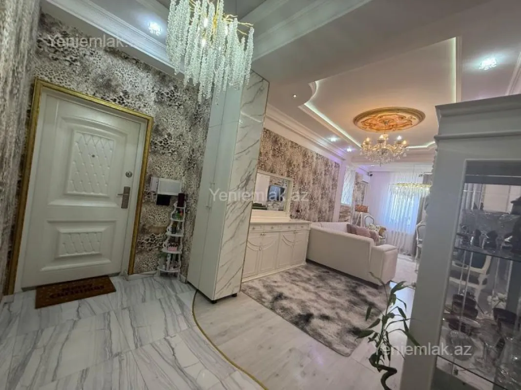 Satılır 3 otaqlı yeni tikili 95 m²