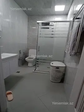 Satılır 4 otaqlı həyət evi 180 m²