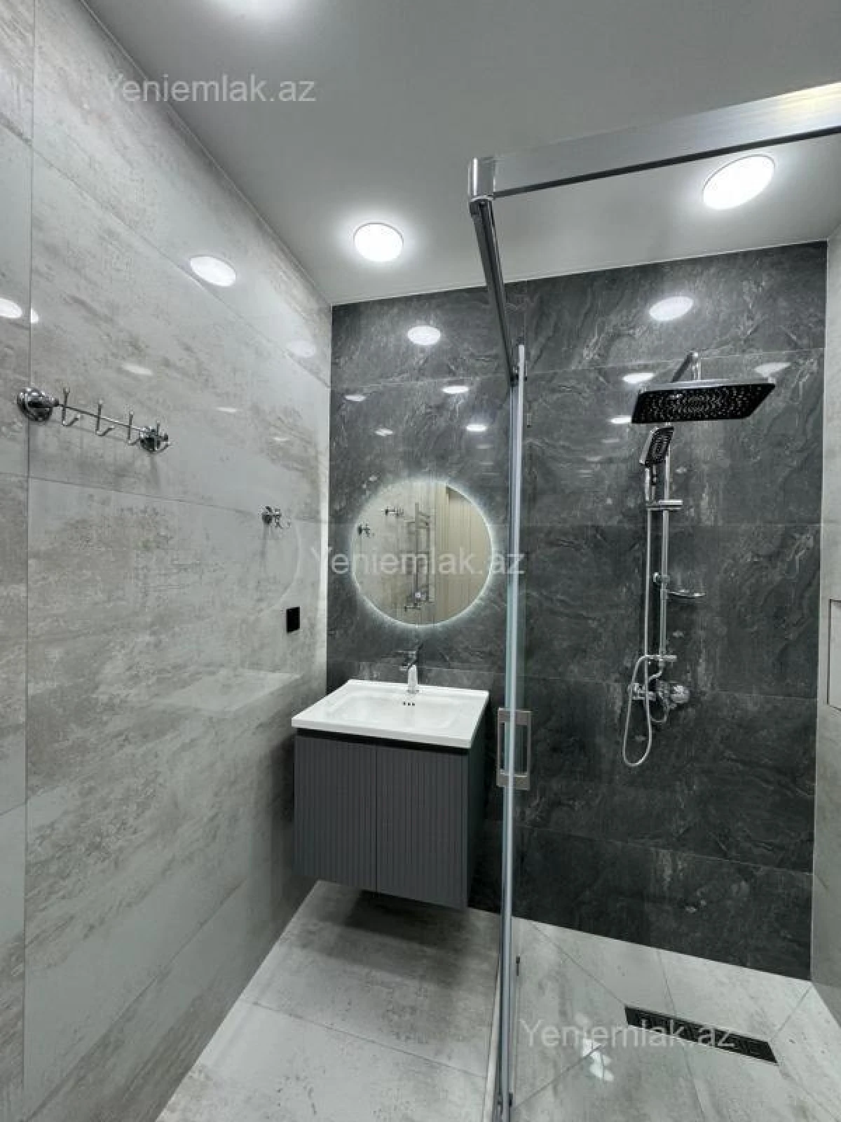 Satılır 2 otaqlı yeni tikili 86.6 m²