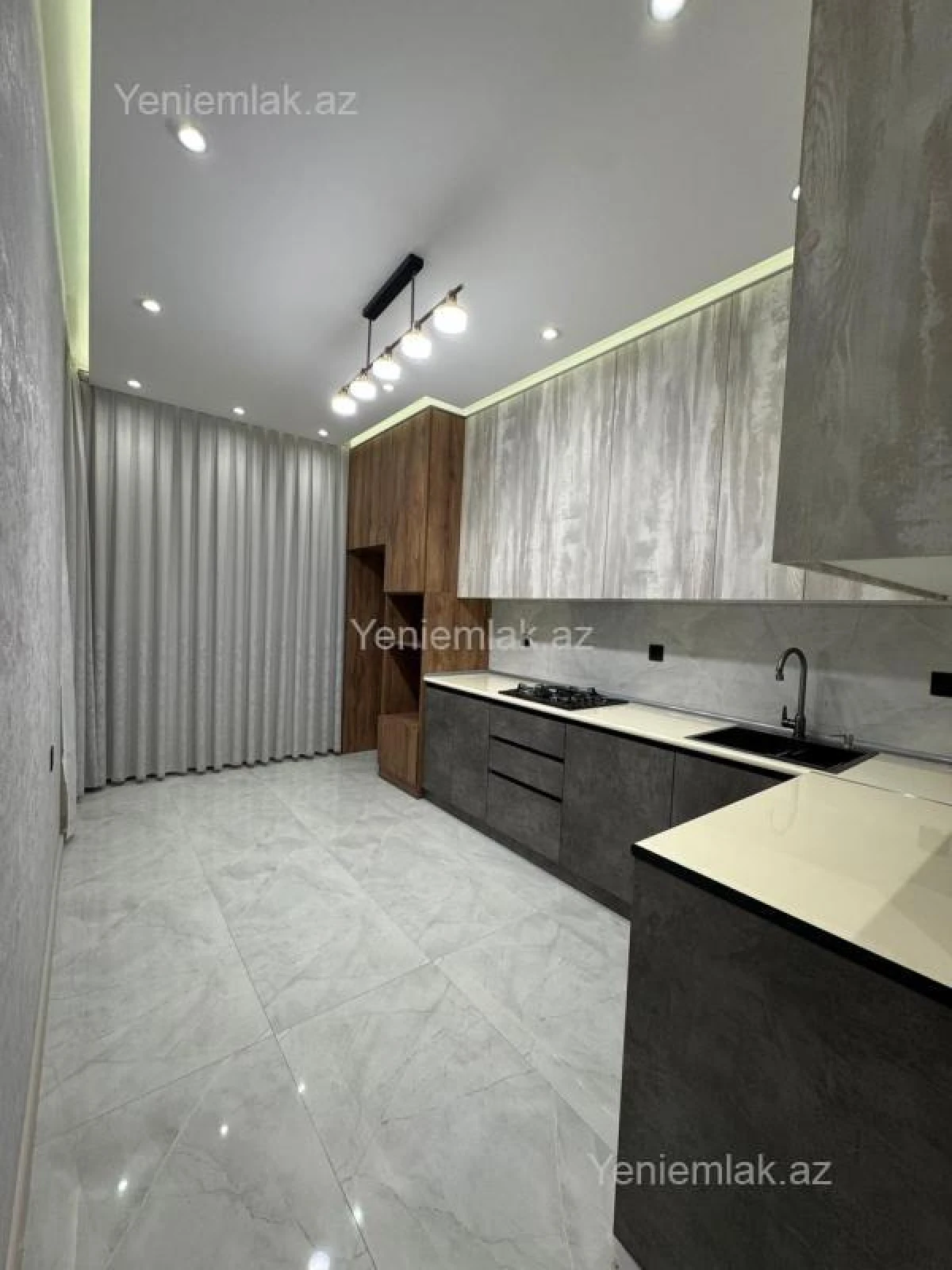 Satılır 2 otaqlı yeni tikili 86.6 m²