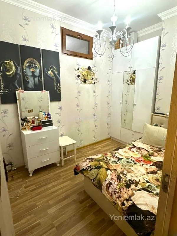 Satılır 3 otaqlı yeni tikili 77 m²