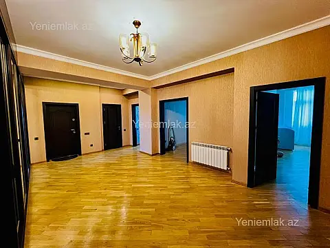 Satılır 3 otaqlı yeni tikili 145 m²