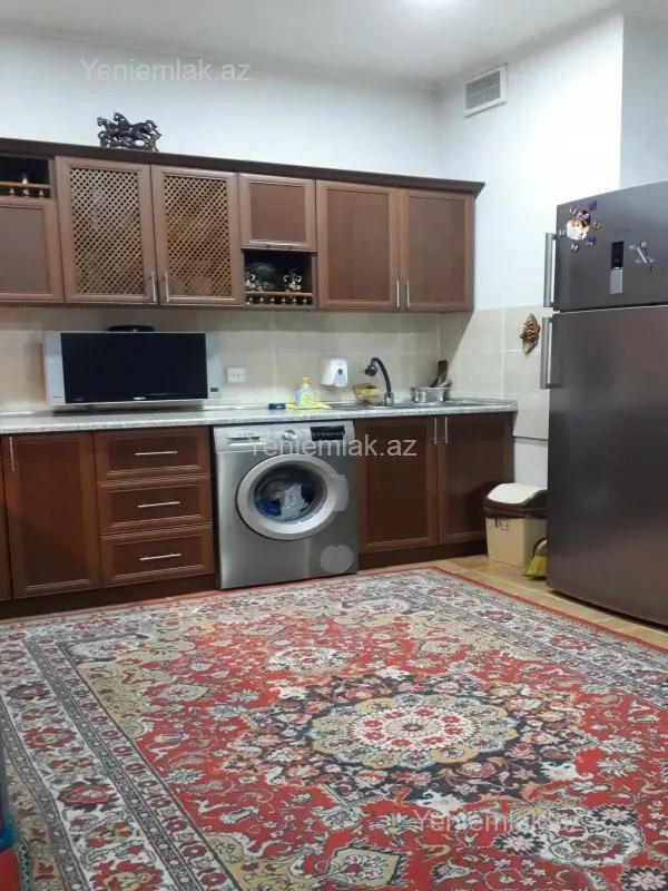 Satılır 2 otaqlı yeni tikili 76 m²