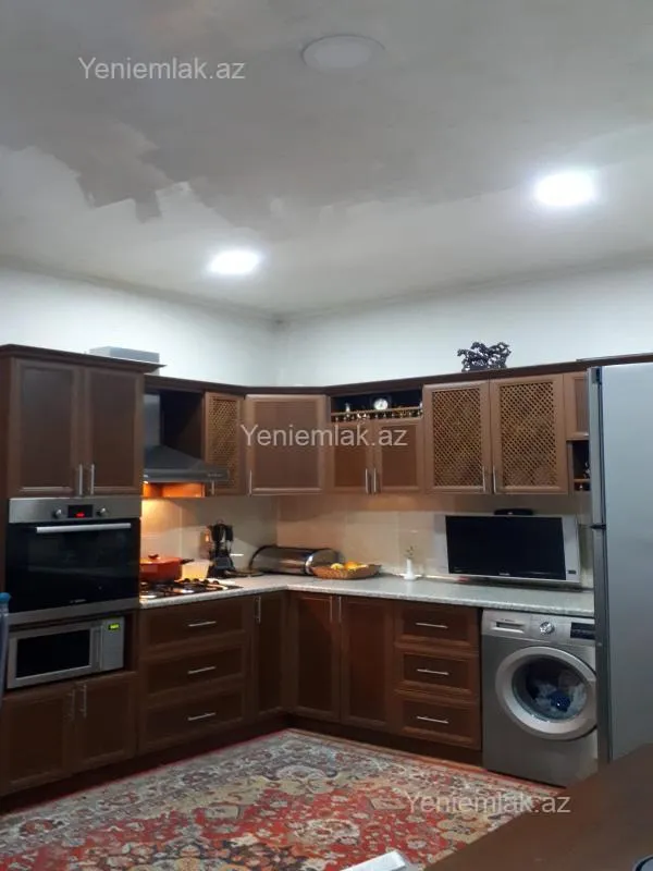 Satılır 2 otaqlı yeni tikili 76 m²
