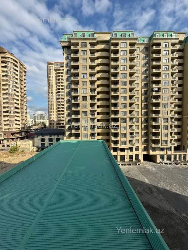 Satılır 2 otaqlı yeni tikili 77 m²