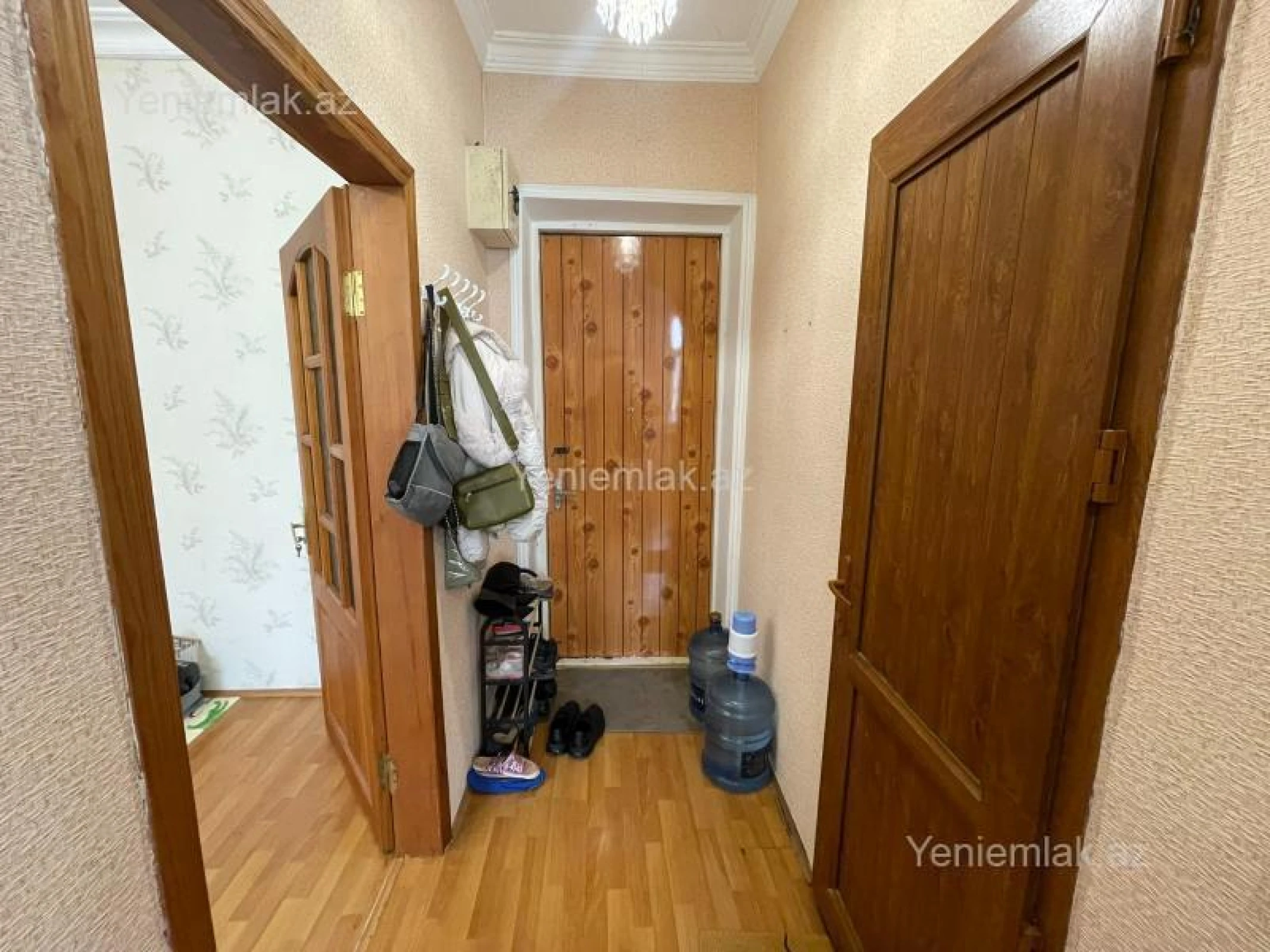 Satılır 2 otaqlı köhnə tikili 50 m²