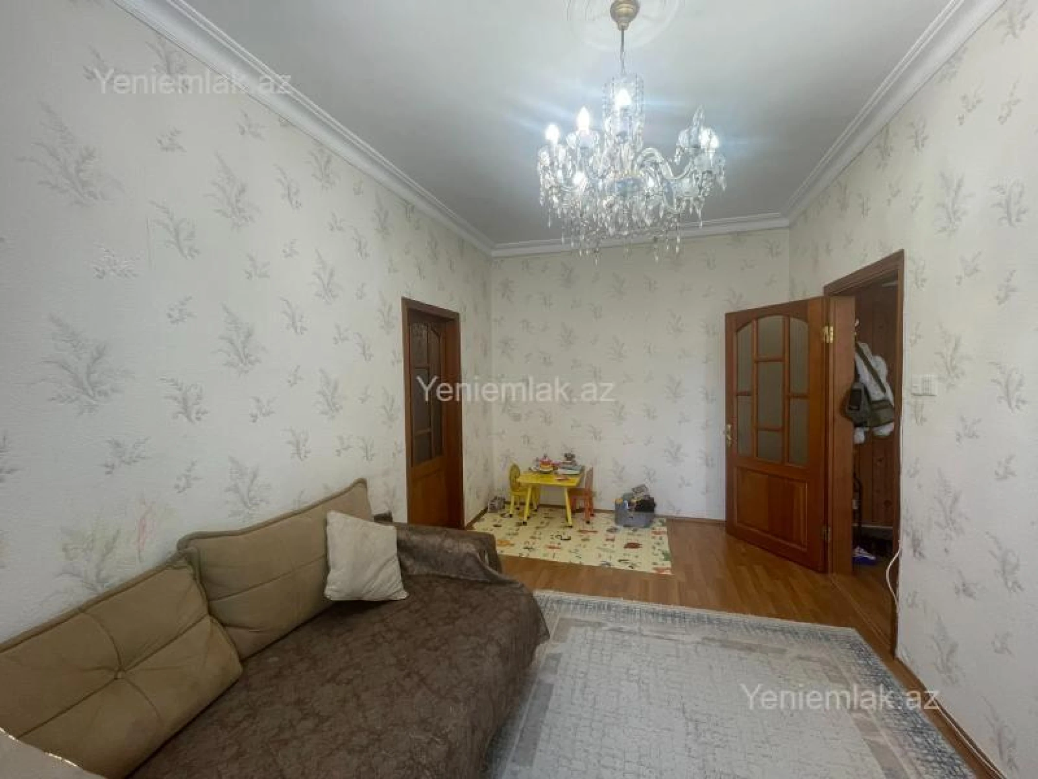 Satılır 2 otaqlı köhnə tikili 50 m²
