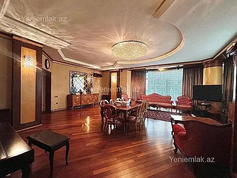 Satılır 4 otaqlı yeni tikili 220 m²