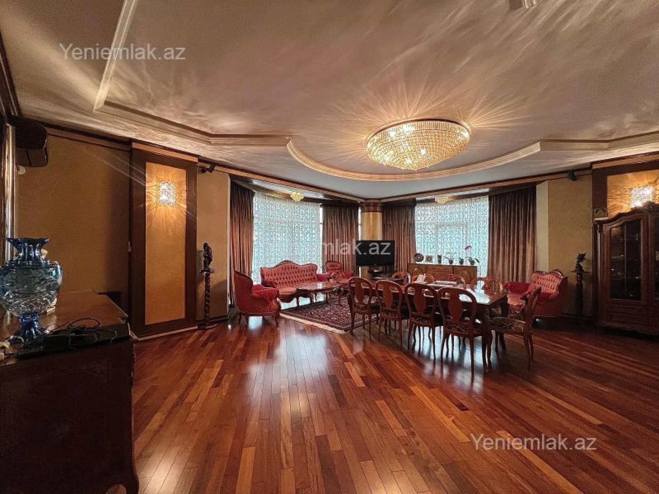 Satılır 4 otaqlı yeni tikili 220 m²