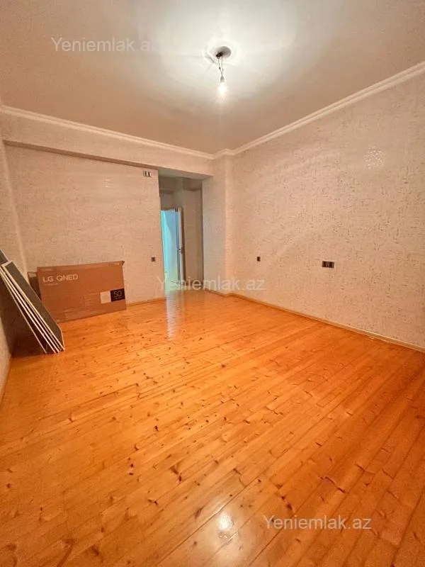 Satılır 5 otaqlı yeni tikili 160 m²
