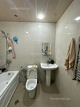 Satılır 2 otaqlı yeni tikili 65 m²