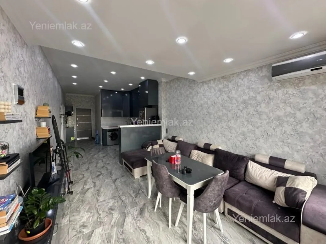 Satılır 3 otaqlı yeni tikili 95 m²