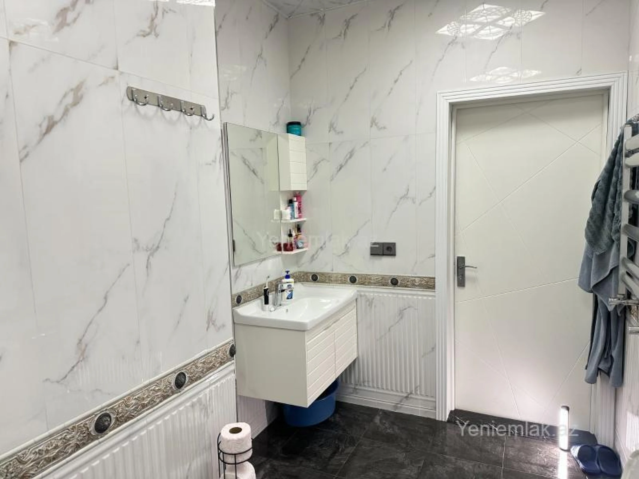 Satılır 3 otaqlı yeni tikili 95 m²