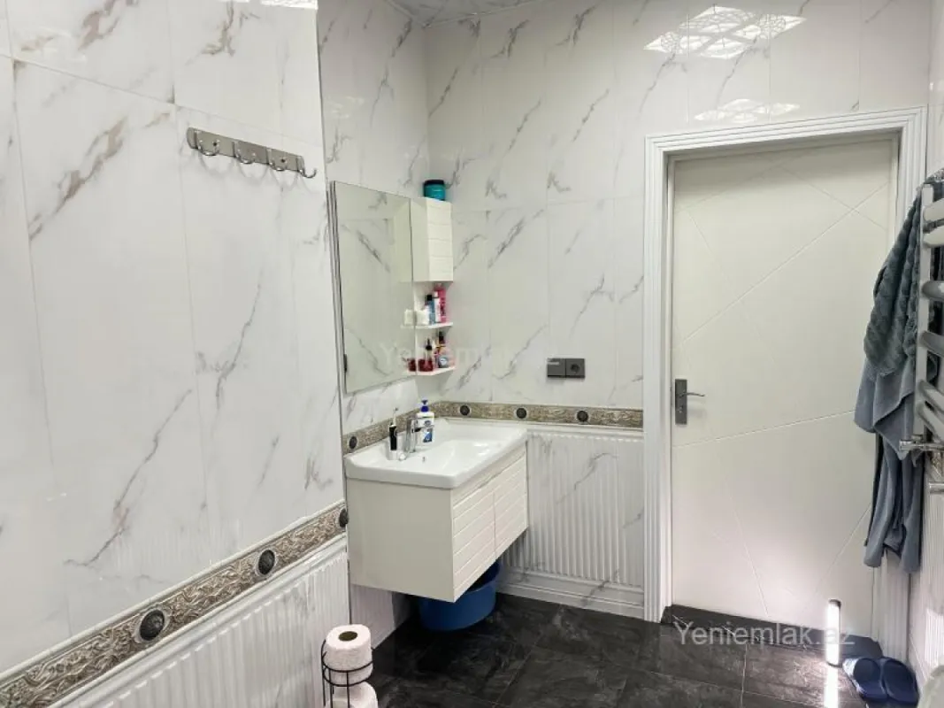 Satılır 3 otaqlı yeni tikili 95 m²