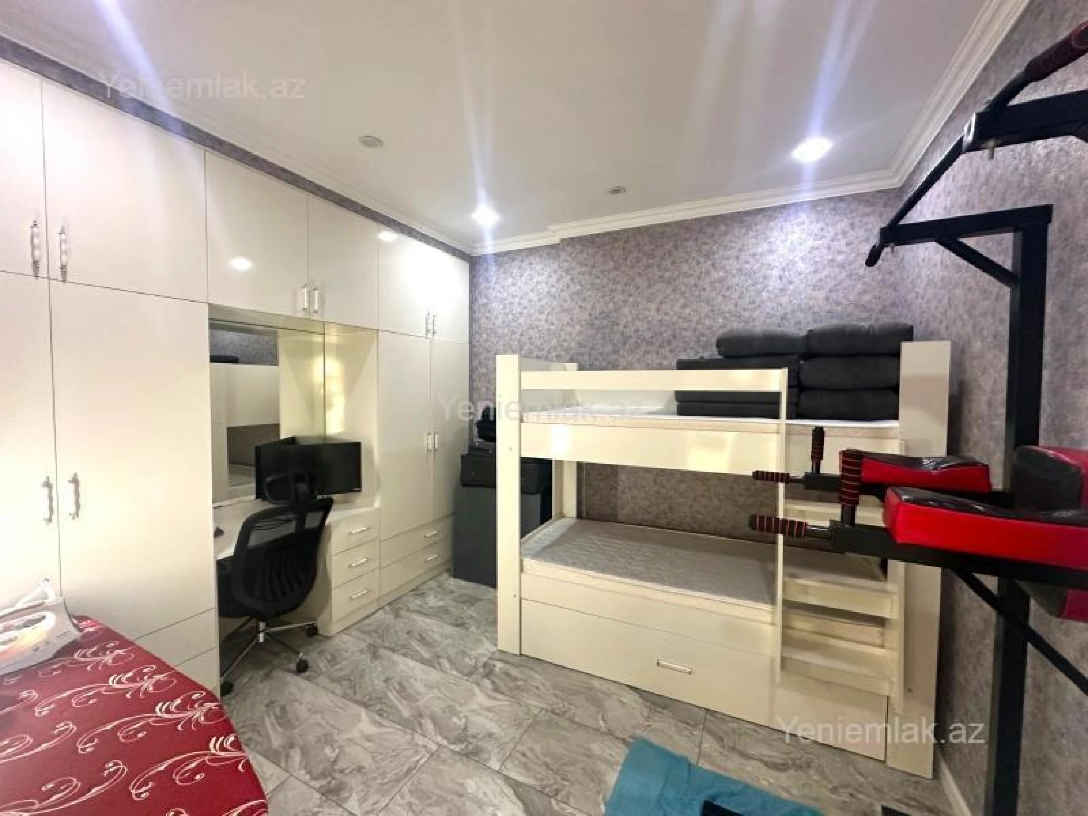 Satılır 3 otaqlı yeni tikili 95 m²