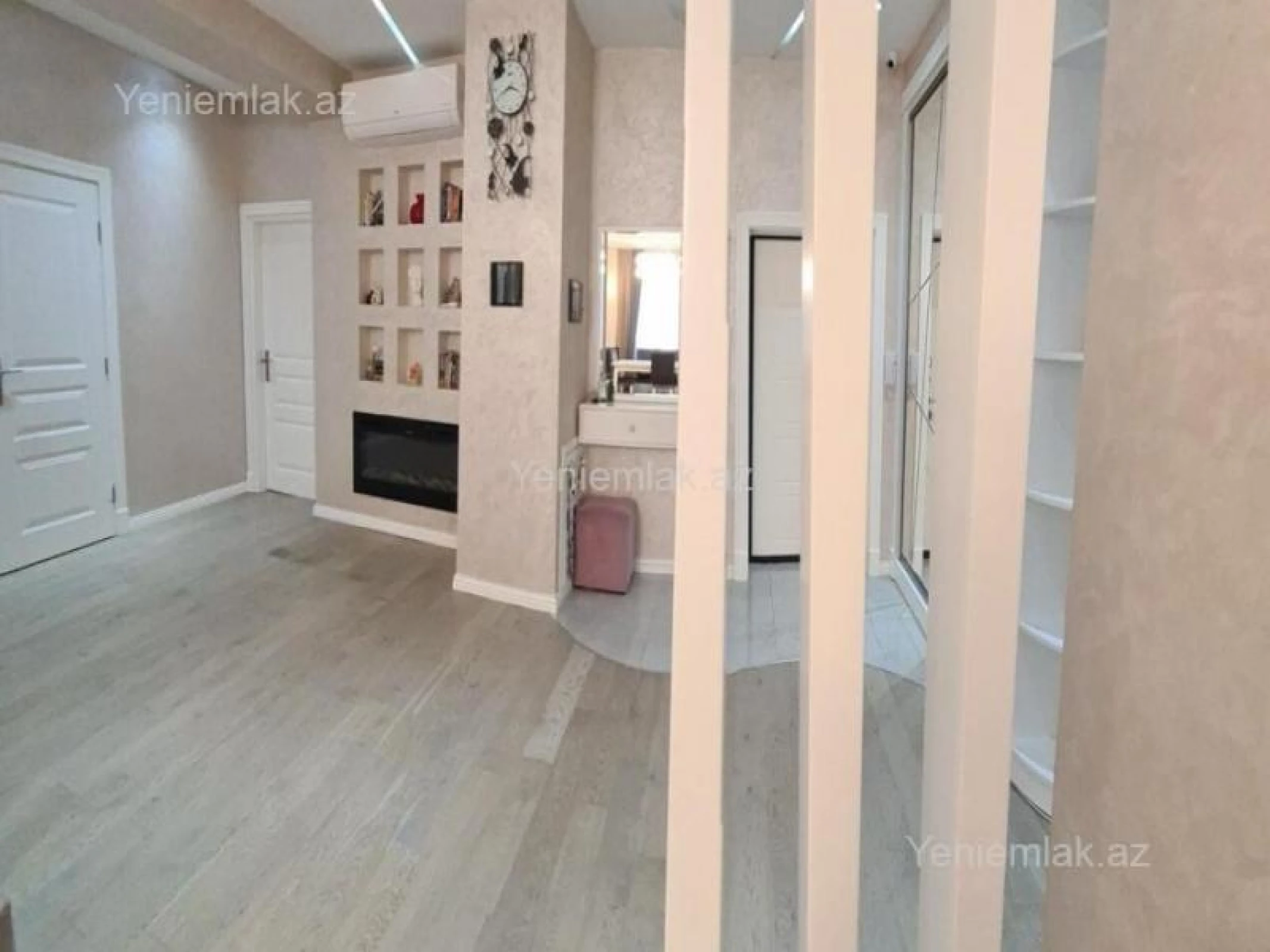 Satılır 3 otaqlı yeni tikili 120 m²