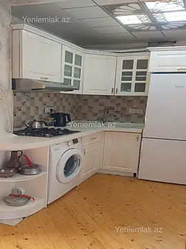 Satılır 2 otaqlı köhnə tikili 50 m²