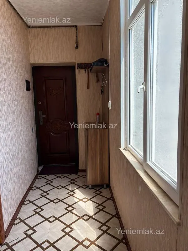 Satılır 2 otaqlı köhnə tikili 50 m²