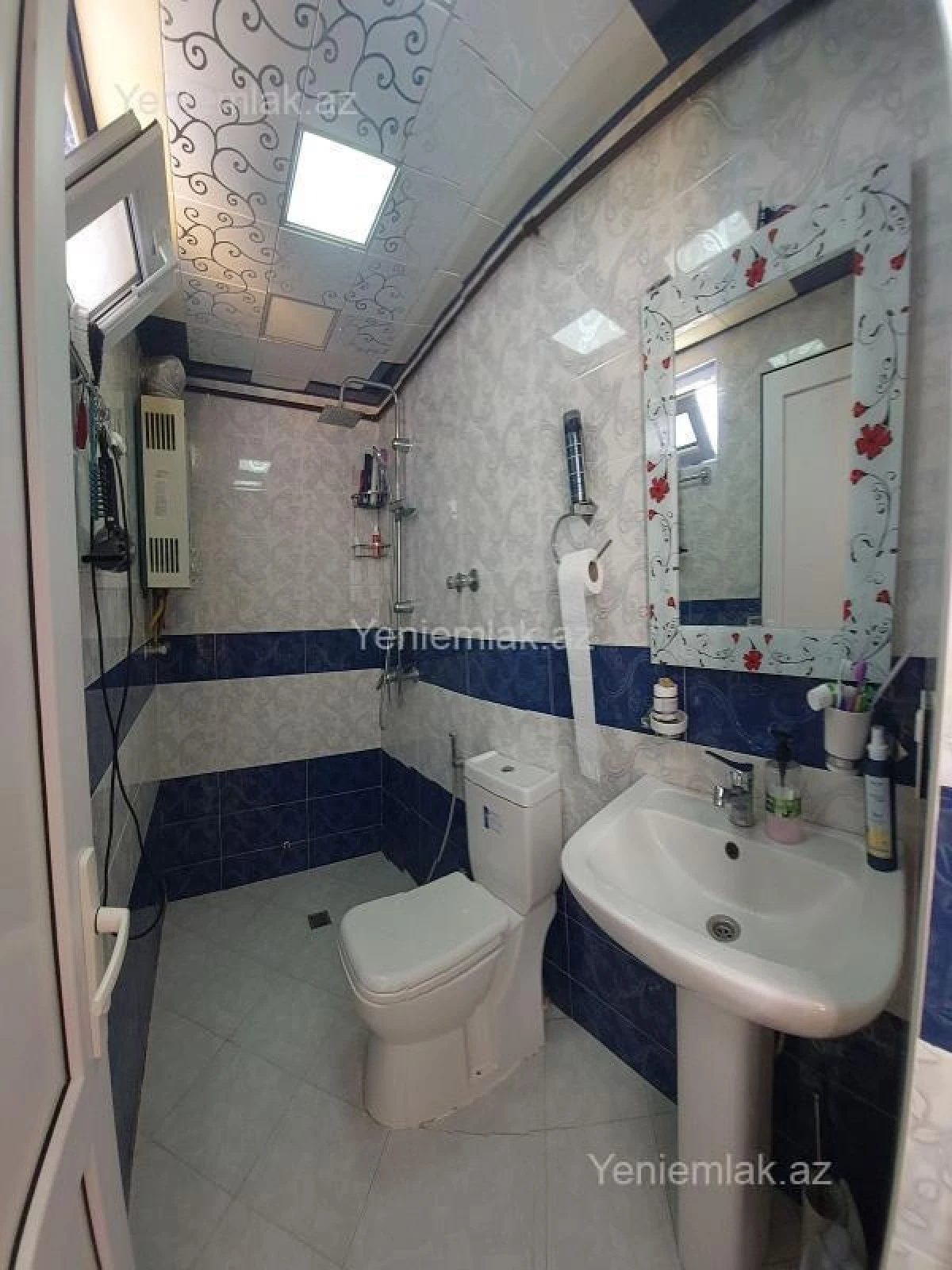 Satılır 2 otaqlı köhnə tikili 50 m²