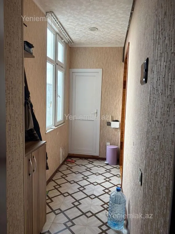 Satılır 2 otaqlı köhnə tikili 50 m²