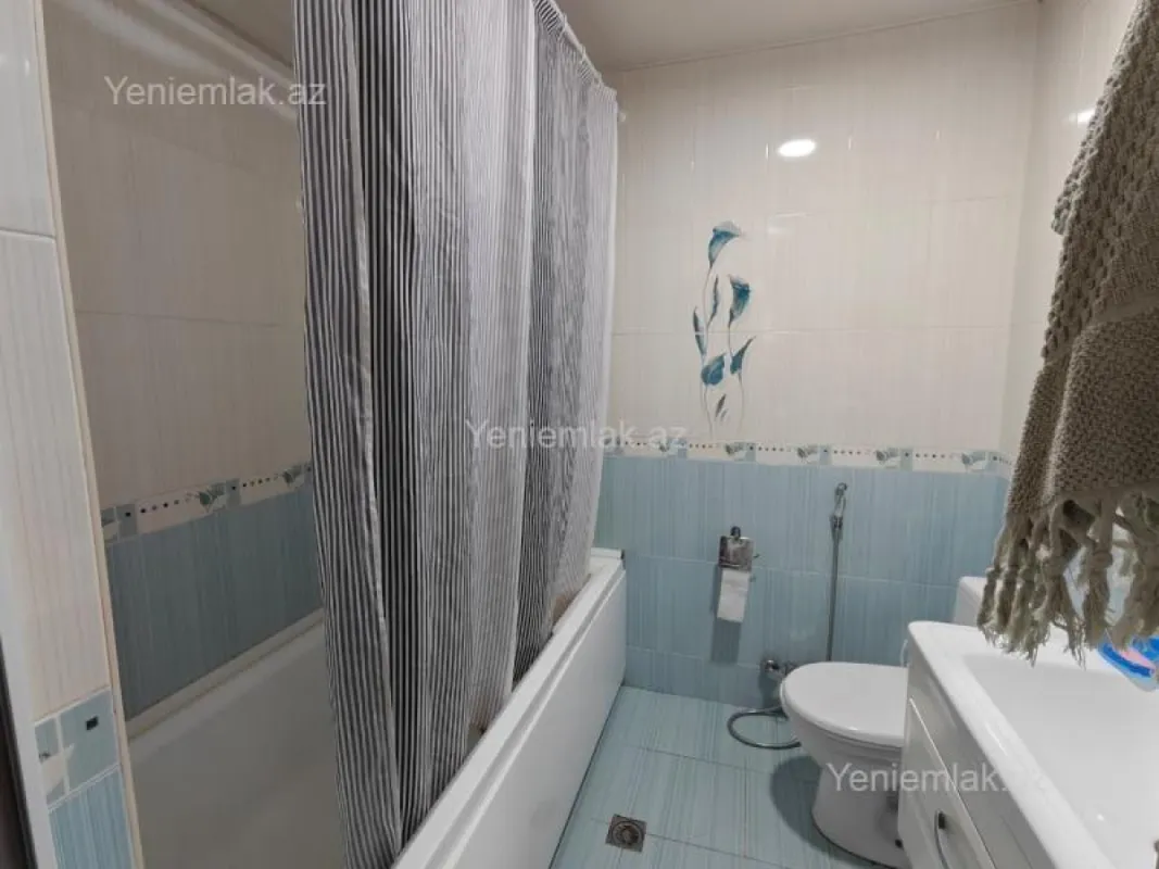 Satılır 3 otaqlı yeni tikili 83 m²