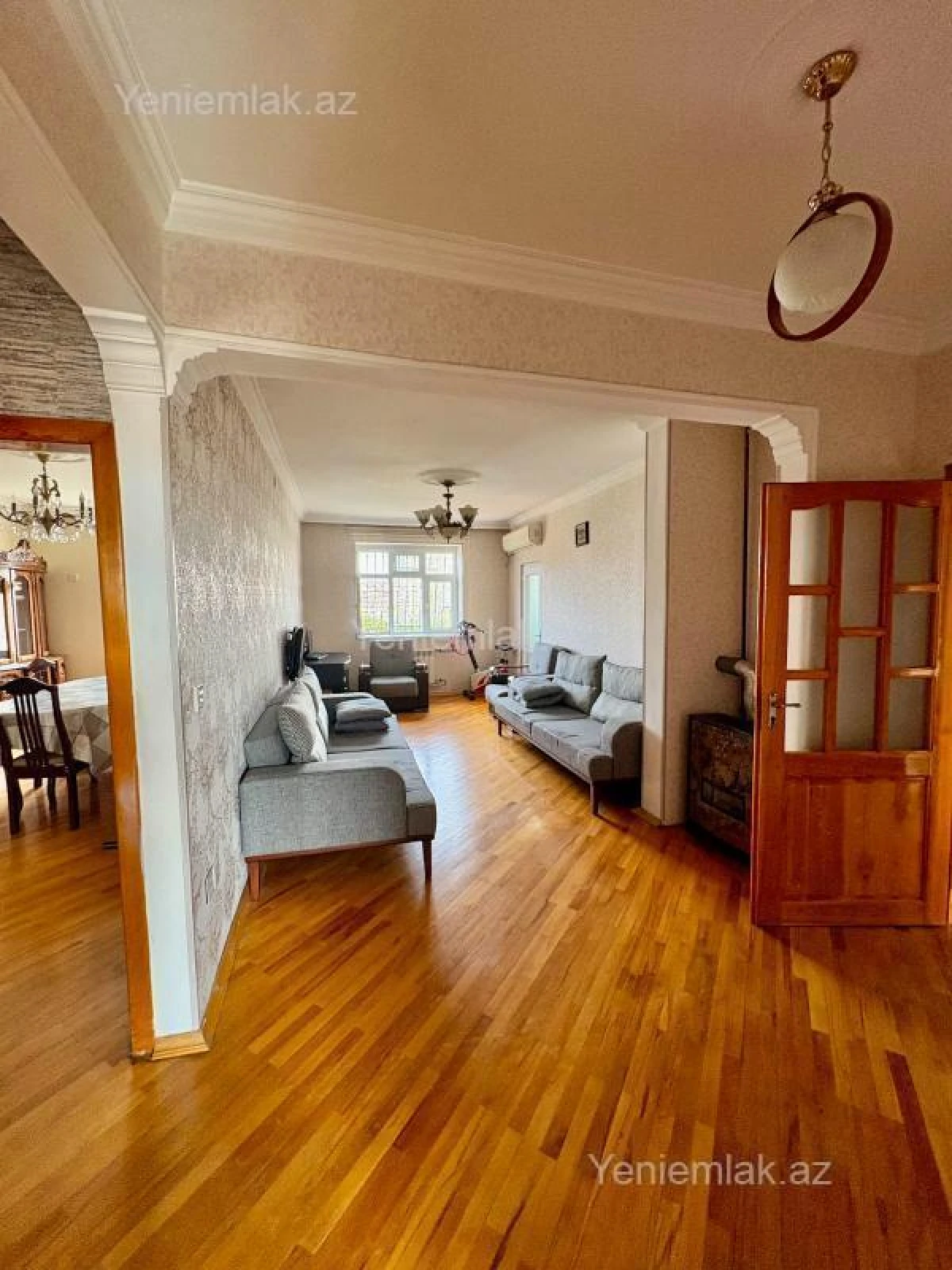 Satılır 5 otaqlı köhnə tikili 110 m²