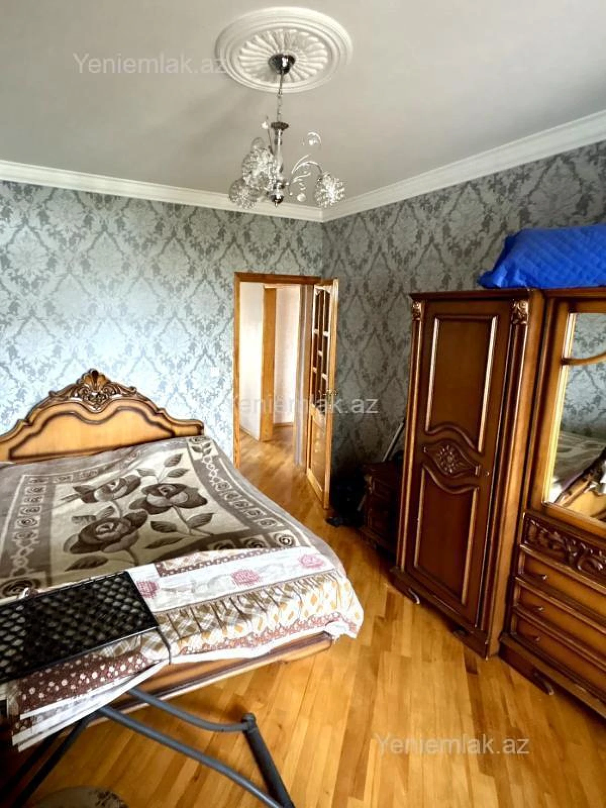 Satılır 5 otaqlı köhnə tikili 110 m²