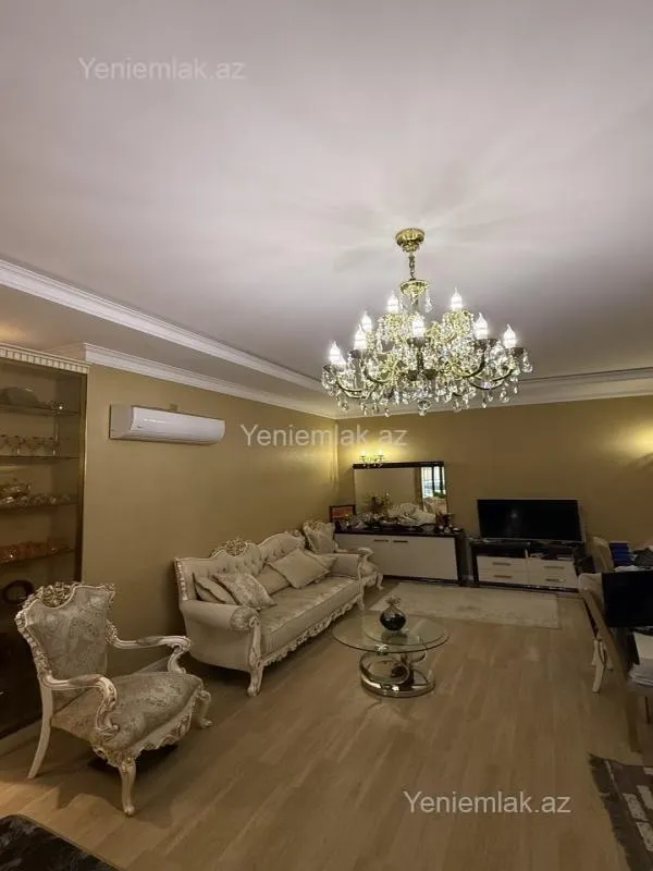 Satılır 3 otaqlı həyət evi 105 m²