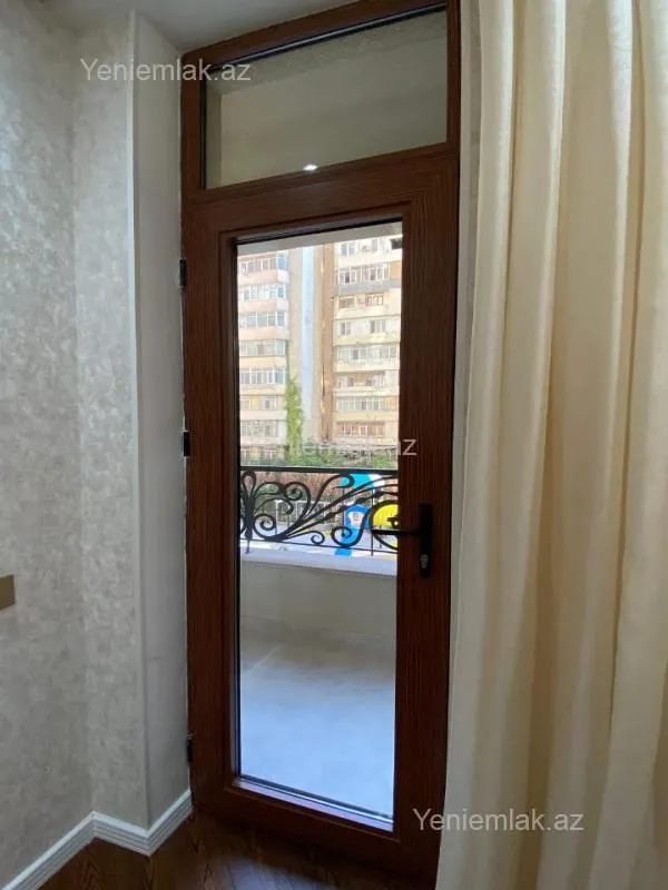 Satılır 3 otaqlı yeni tikili 104.5 m²