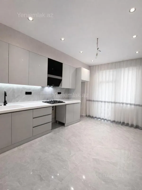 Satılır 3 otaqlı yeni tikili 114 m²