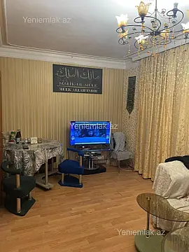 Satılır 3 otaqlı köhnə tikili 110 m²