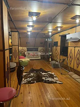 Satılır 3 otaqlı köhnə tikili 110 m²