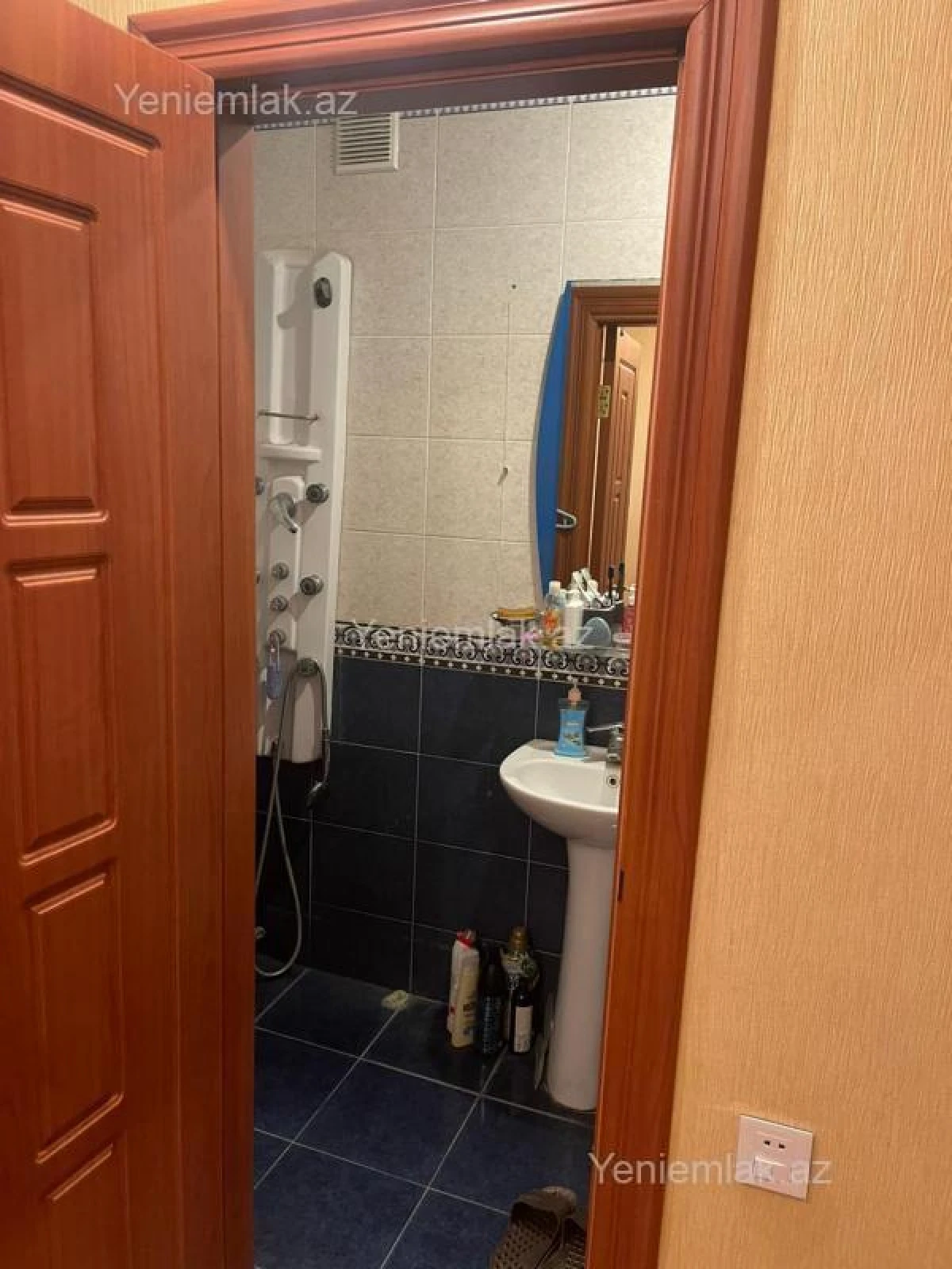 Satılır 3 otaqlı köhnə tikili 110 m²