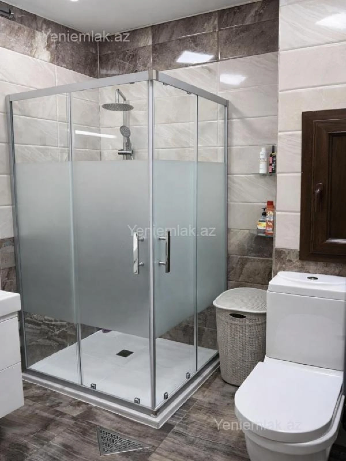 Satılır 5 otaqlı köhnə tikili 120 m²