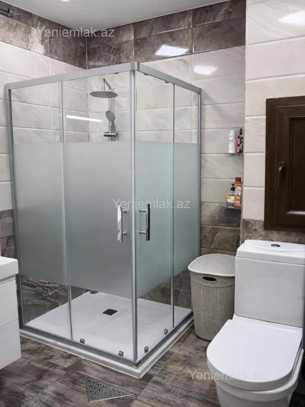 Satılır 5 otaqlı köhnə tikili 120 m²