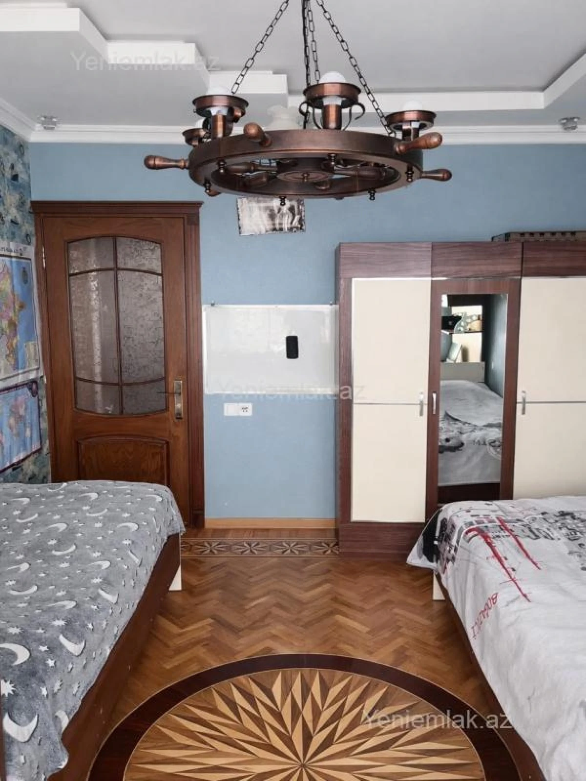 Satılır 5 otaqlı köhnə tikili 120 m²