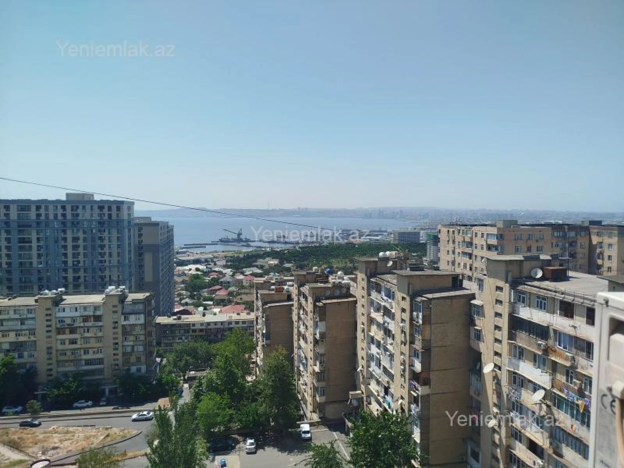 Satılır 4 otaqlı köhnə tikili 120 m²