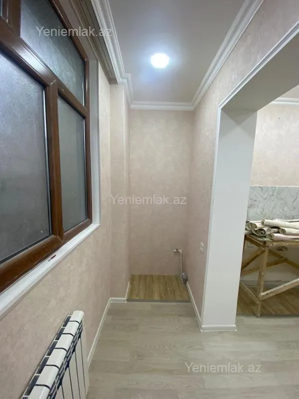 Satılır 3 otaqlı köhnə tikili 95 m²