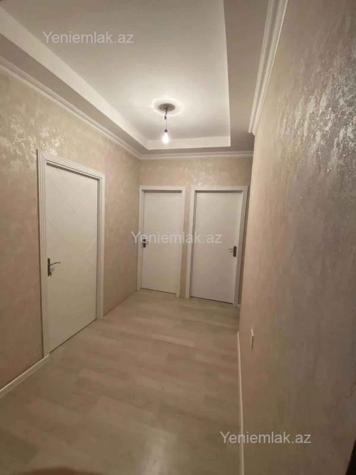 Satılır 3 otaqlı köhnə tikili 95 m²