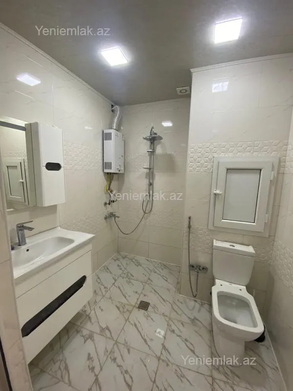 Satılır 3 otaqlı köhnə tikili 95 m²