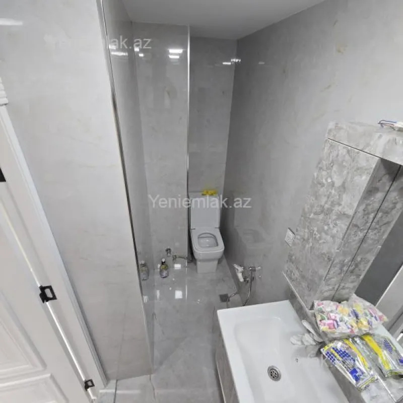 Satılır 2 otaqlı köhnə tikili 50 m²