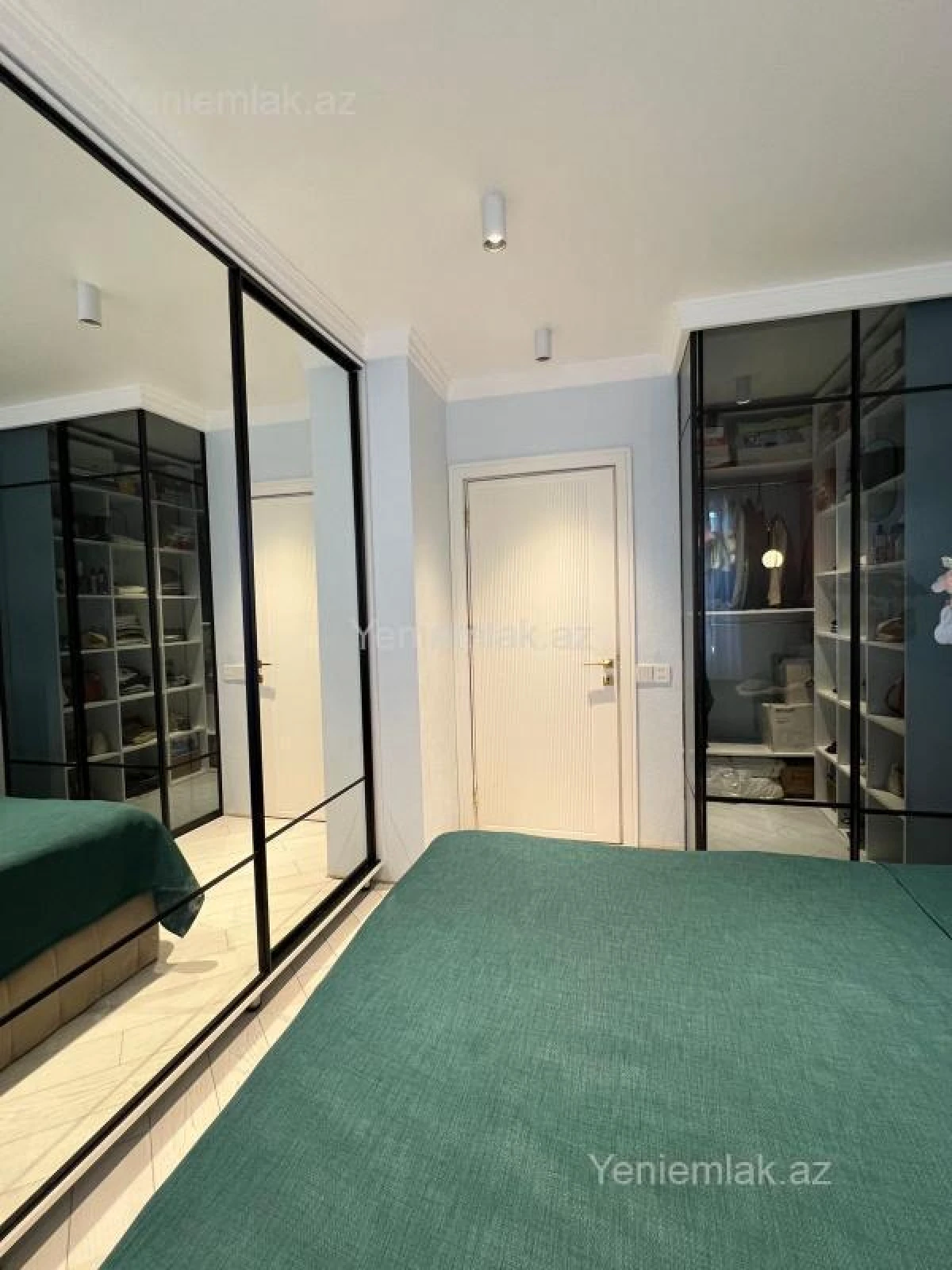 Satılır 3 otaqlı köhnə tikili 65 m²