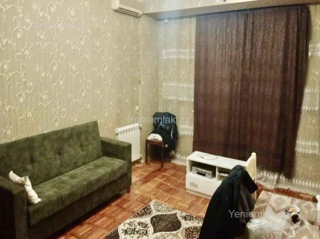 Satılır 2 otaqlı köhnə tikili 57 m²