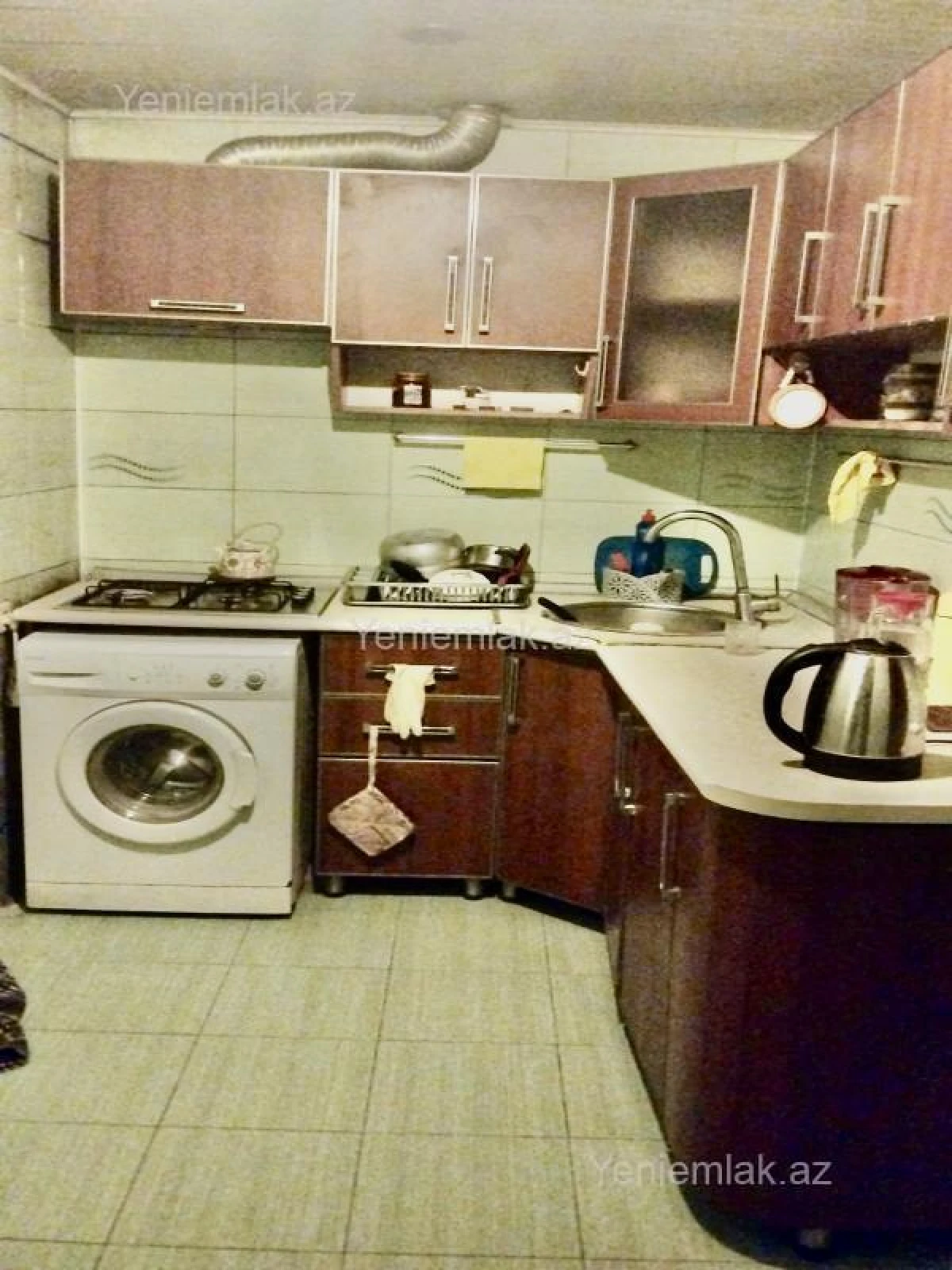 Satılır 2 otaqlı köhnə tikili 57 m²