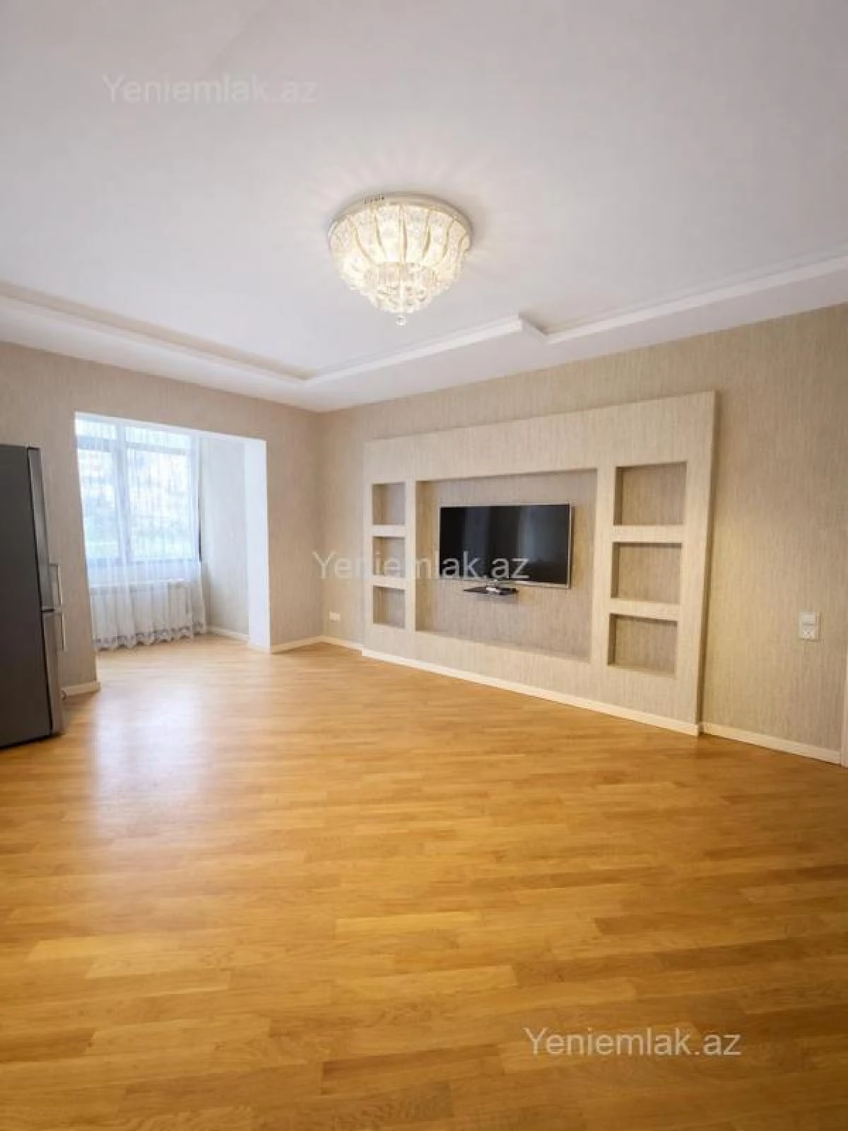 Satılır 5 otaqlı köhnə tikili 120 m²