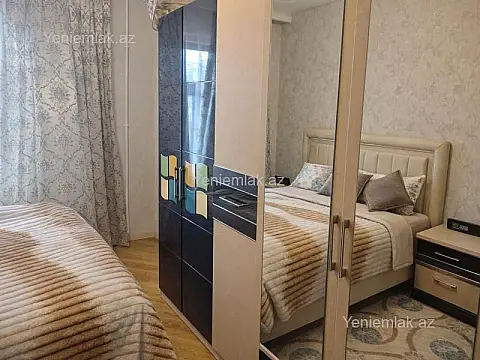 Satılır 5 otaqlı köhnə tikili 120 m²