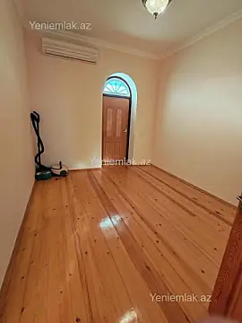 Satılır 5 otaqlı həyət evi 154 m²