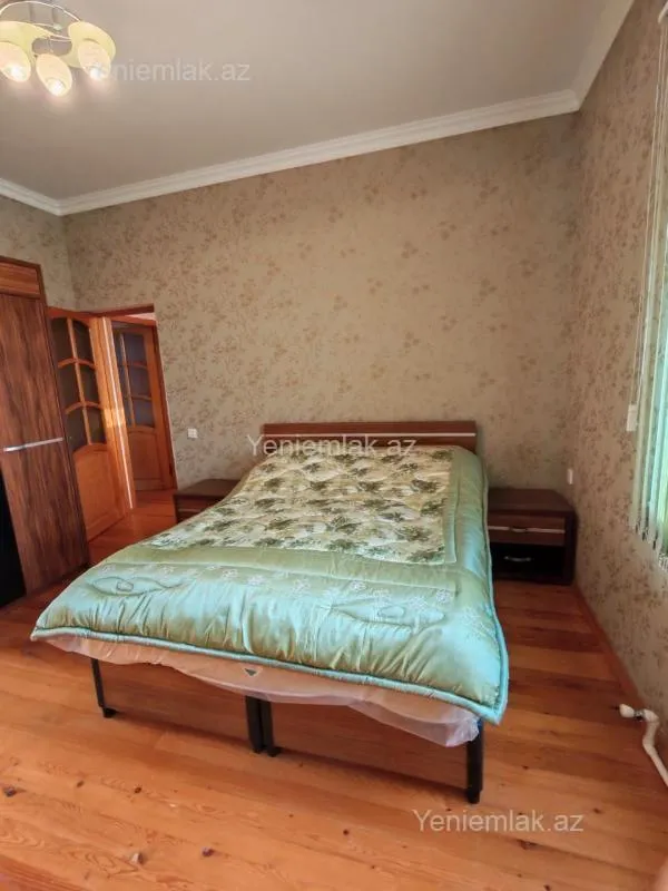 Satılır 5 otaqlı həyət evi 154 m²