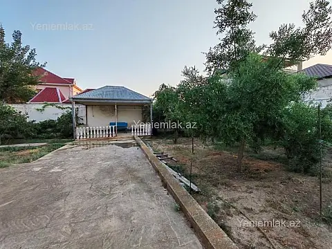 Satılır 5 otaqlı həyət evi 154 m²